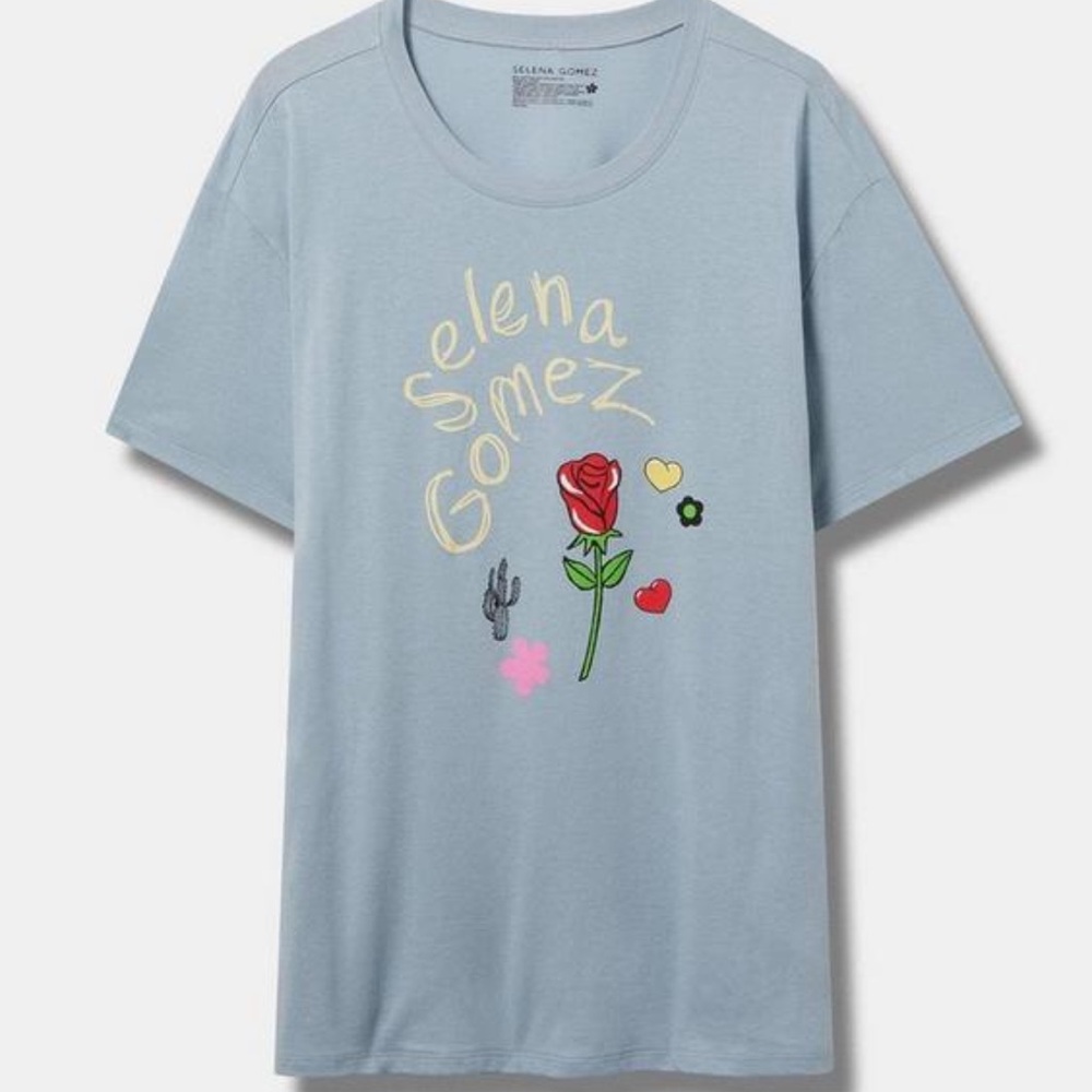 NWT 22/24 Torrid Selena Gomez 
T-Shirt Relaxed Fit Size 3X Top Crew Neckline